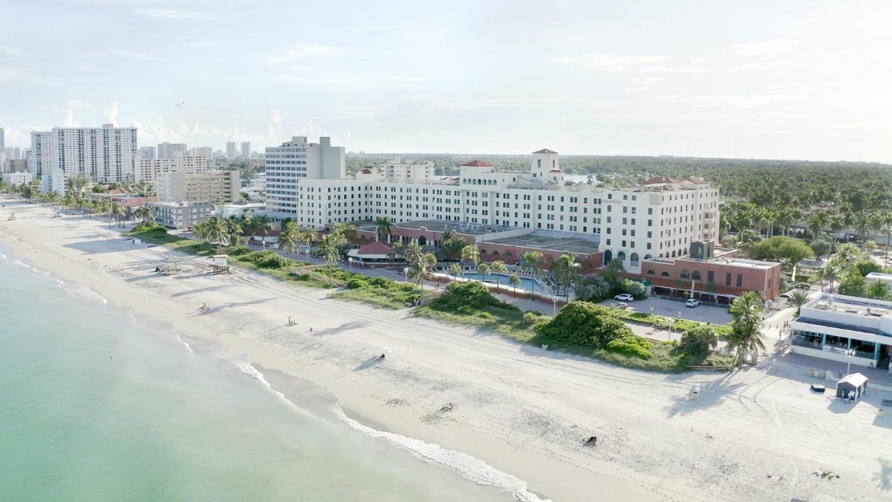 303 Ocean View Hollywood Beach Dania Beach Exterior photo